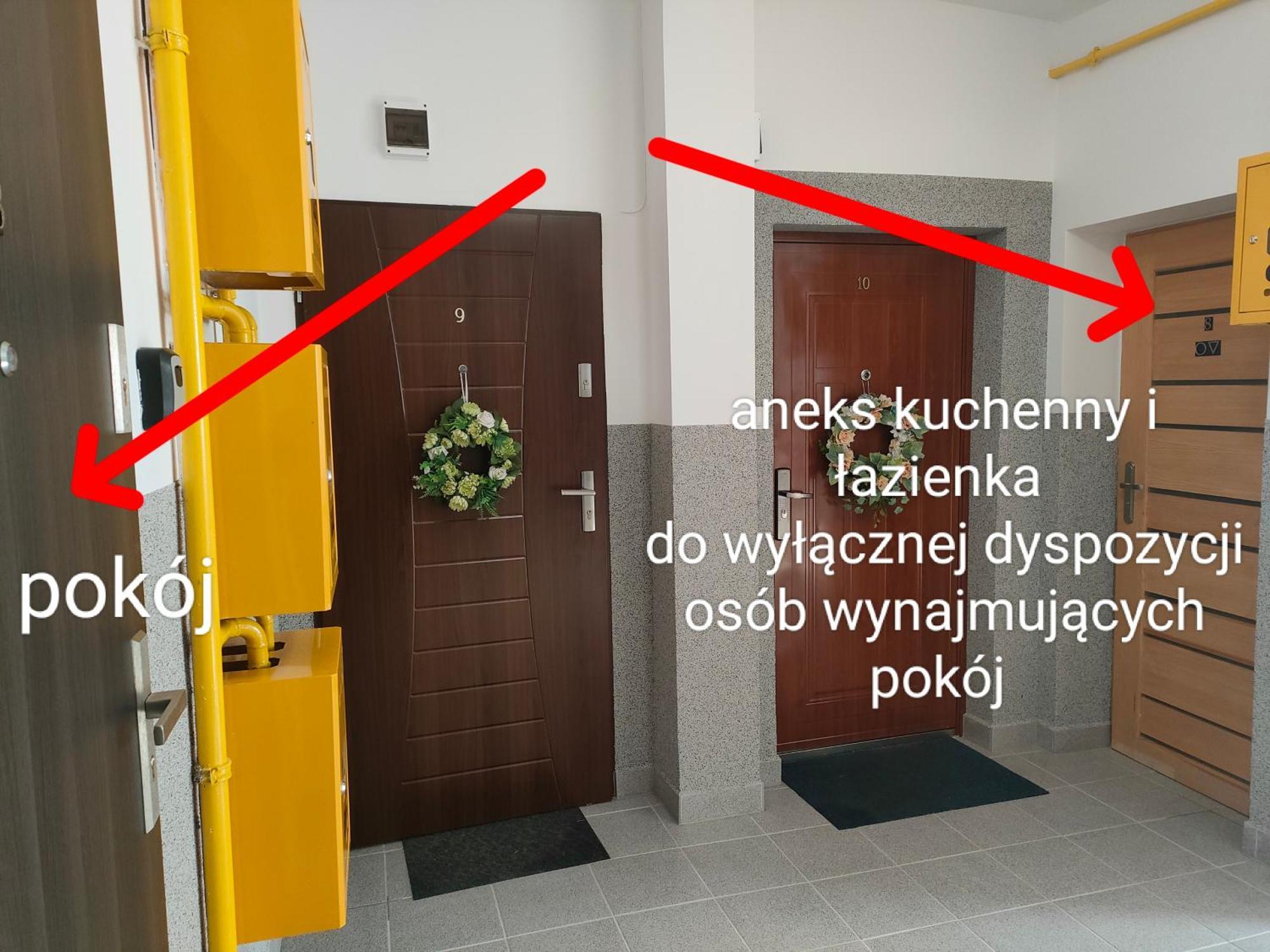 Pokoj Z Prywatna Lazienka Na Korytarzu Wysoka Przy Jeziorze Bielawa  Exterior photo